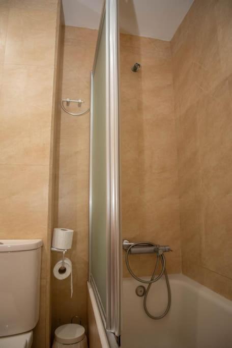 Piso con Jardín Apartamento Málaga Exterior foto